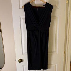 Chic Black Sleeveless Midi Dress